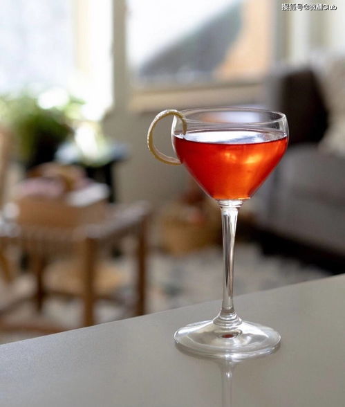 都在酒里,父愛節(jié)為他調(diào)一杯酒